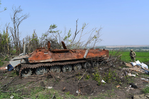 Ракетные войска и артиллерия ВС России за день поразили более 200 объектов ВСУ