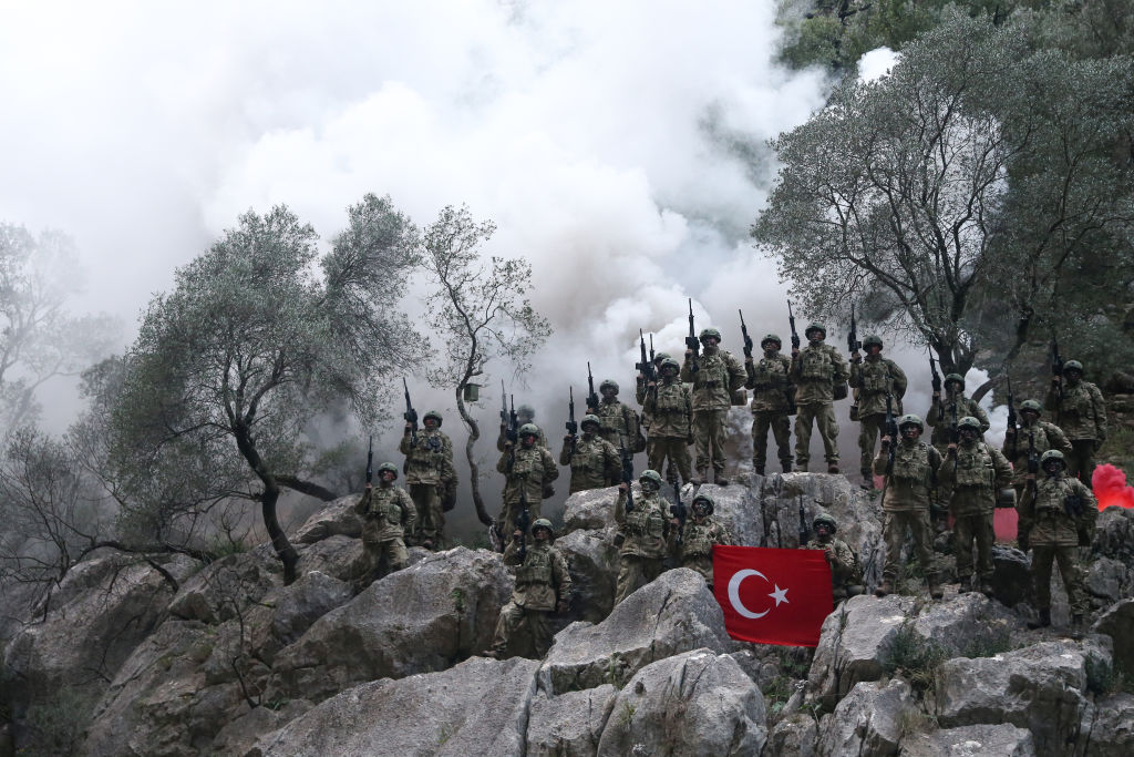 В Турции сообщили о нейтрализации ещё 10 боевиков РПК на севере Ирака