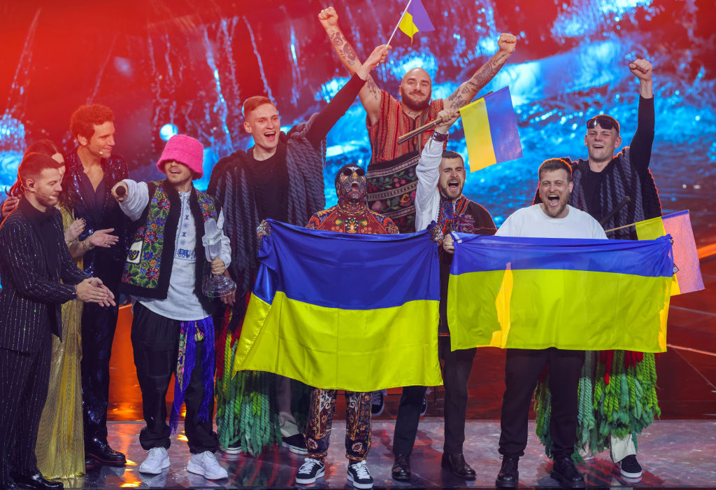 Читателей Daily Mail возмутила победа украинской группы Kalush Orchestra на Евровидении