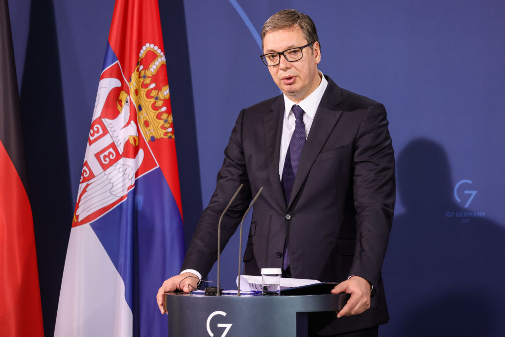 Вучич заявил, что Сербия намерена и дальше сопротивляться введению санкций против РФ