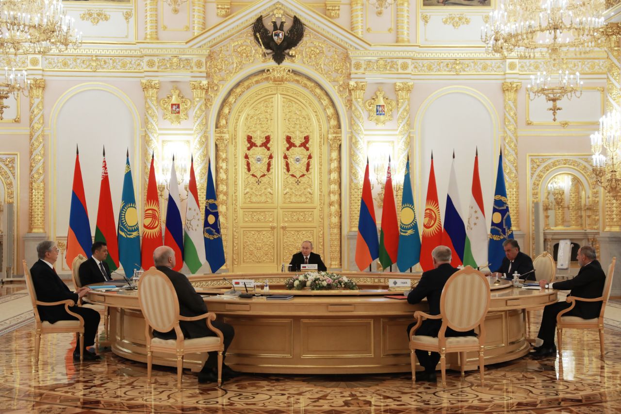 Путин пообещал рассказать коллегам по ОДКБ детали "боевой работы" в рамках "Операции Z"