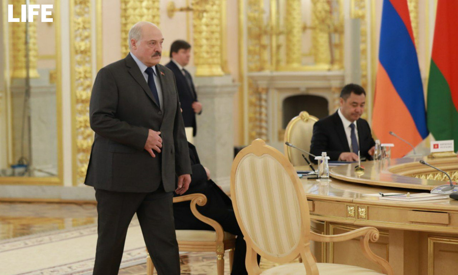 Александр Лукашенко на саммите ОДКБ. Фото © LIFE / Павел Баранов