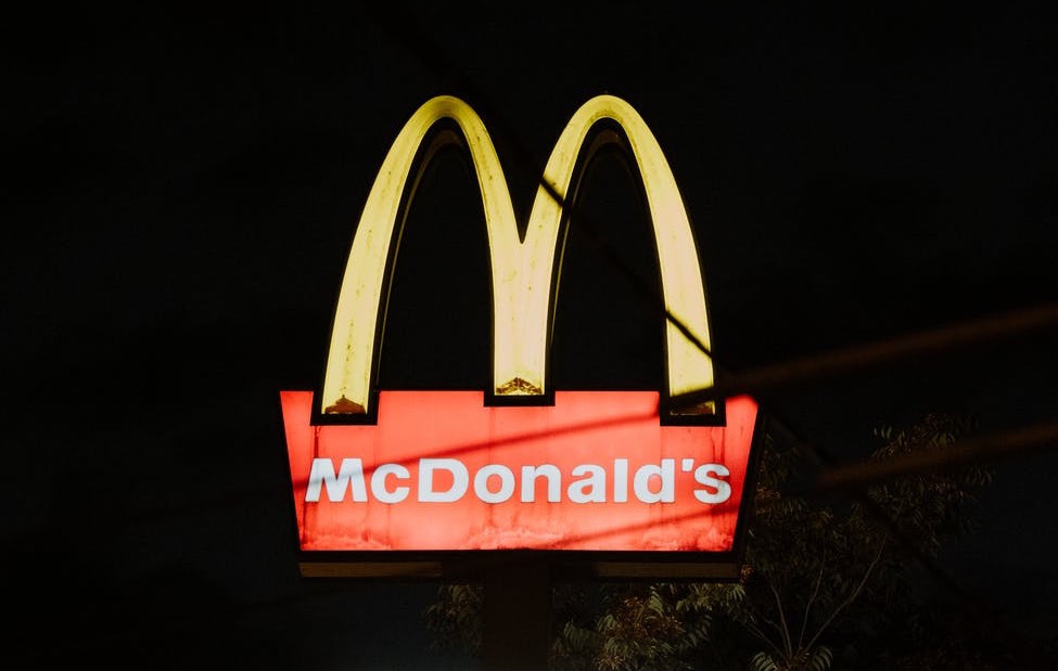 Эксперт Ковшаров рассказал, каким видит будущее McDonald’s в России