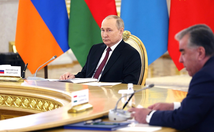 Президент России Владимир Путин на юбилейном саммите ОДКБ. Фото © Kremlin.ru