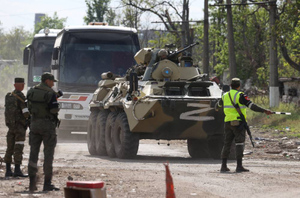 Штаб теробороны ДНР: С "Азовстали" сдались в плен уже 962 украинских военных