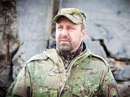 <p>Выход с "Азовстали" и сдача в плен украинских военнослужащих стали результатом нашей спецоперации. Абсолютно. Это комбинированная операция — военная и специальная. Работа велась в том числе и агентурным способом. Никто с украинской стороны этими процессами не управлял и не управляет</p>