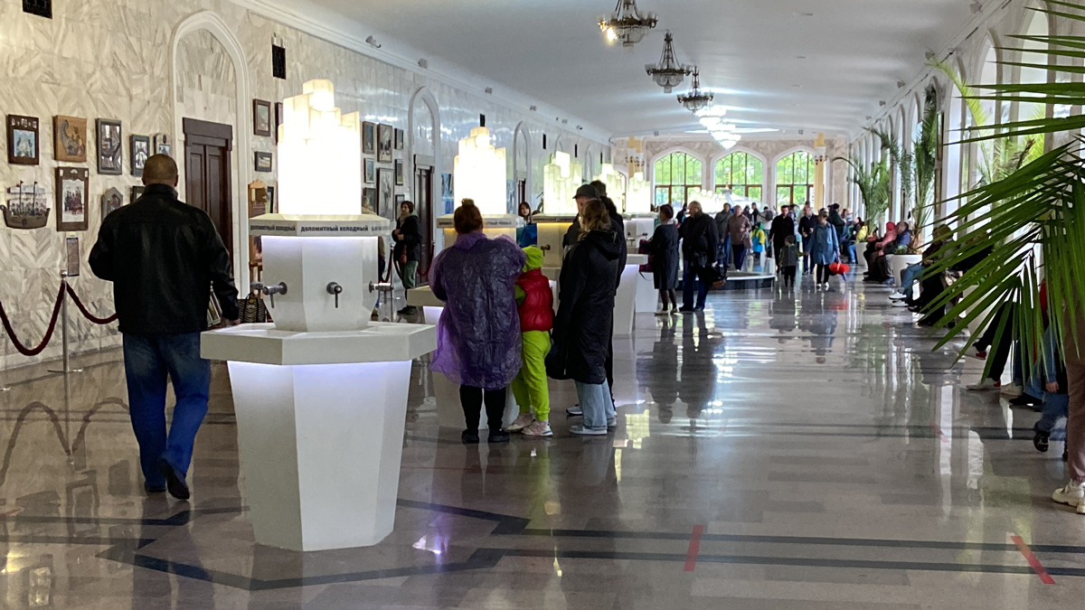 Кисловодск, Нарзанная галерея. Фото © LIFE