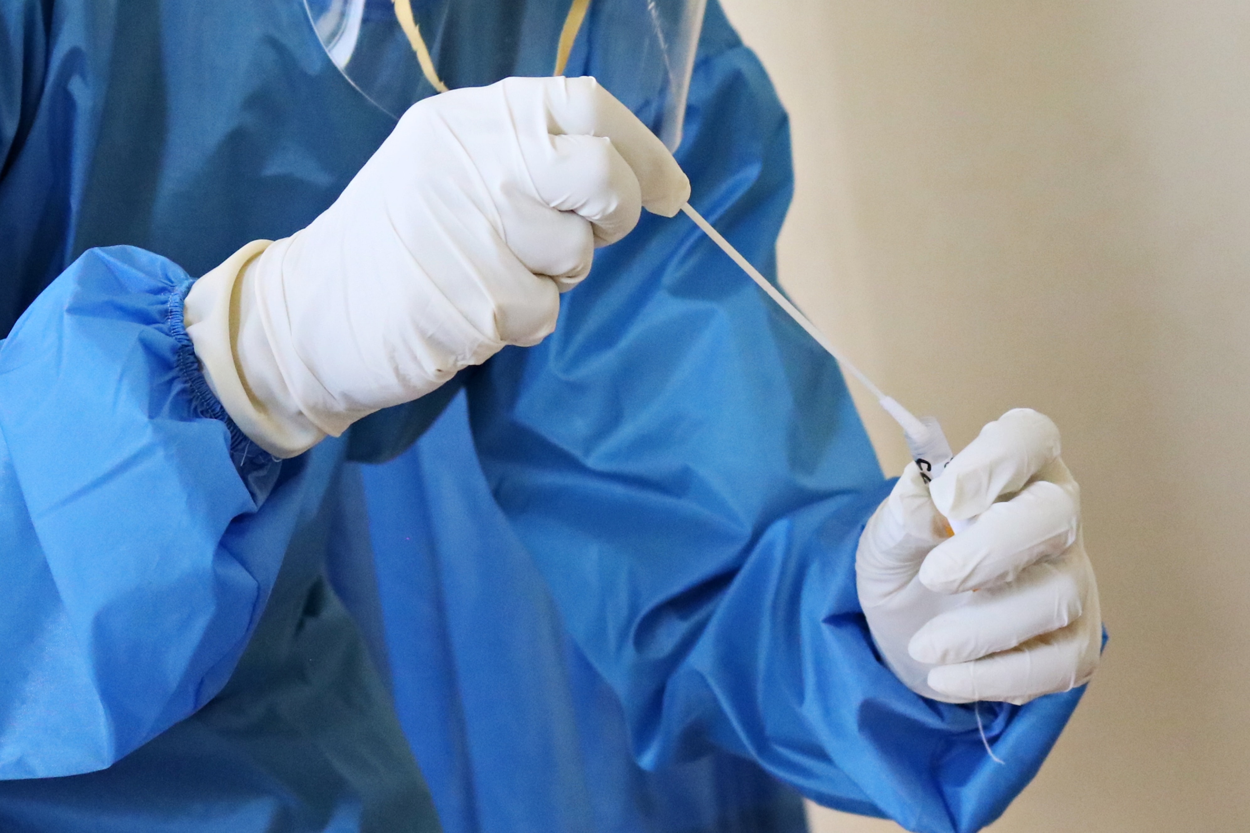 В России выявили почти 52 тысячи случаев коронавируса впервые с 9 марта
