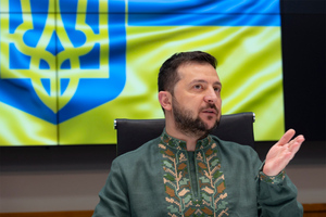 Зеленский внесёт в Раду законопроект об особом статусе граждан Польши на Украине