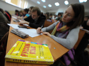 Итальянский журналист задал три вопроса об ущемлении русскоговорящих на Украине