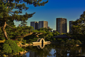 Премьер Японии предложил Байдену провести саммит G7 в 2023 году в Хиросиме