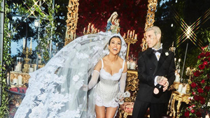 "И жили они долго и счастливо": Как прошла свадьба Кортни Кардашьян и Трэвиса Баркера в Портофино