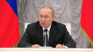 Путин: Доллар "скукоживается", а рубль укрепляется