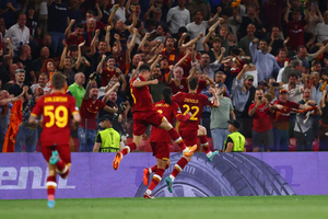 Моуриньо пишет историю: Итальянская "Рома" стала победителем первой в истории Лиги Конференций