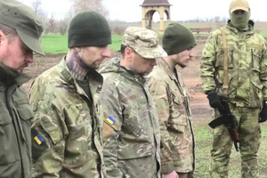 Посол ЛНР Мирошник: В Донбассе находится порядка восьми тысяч украинских пленных