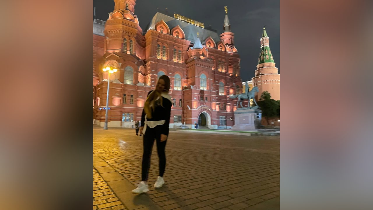Дарья Бондаренко в Москве. Фото © Telegram / sometimesnot