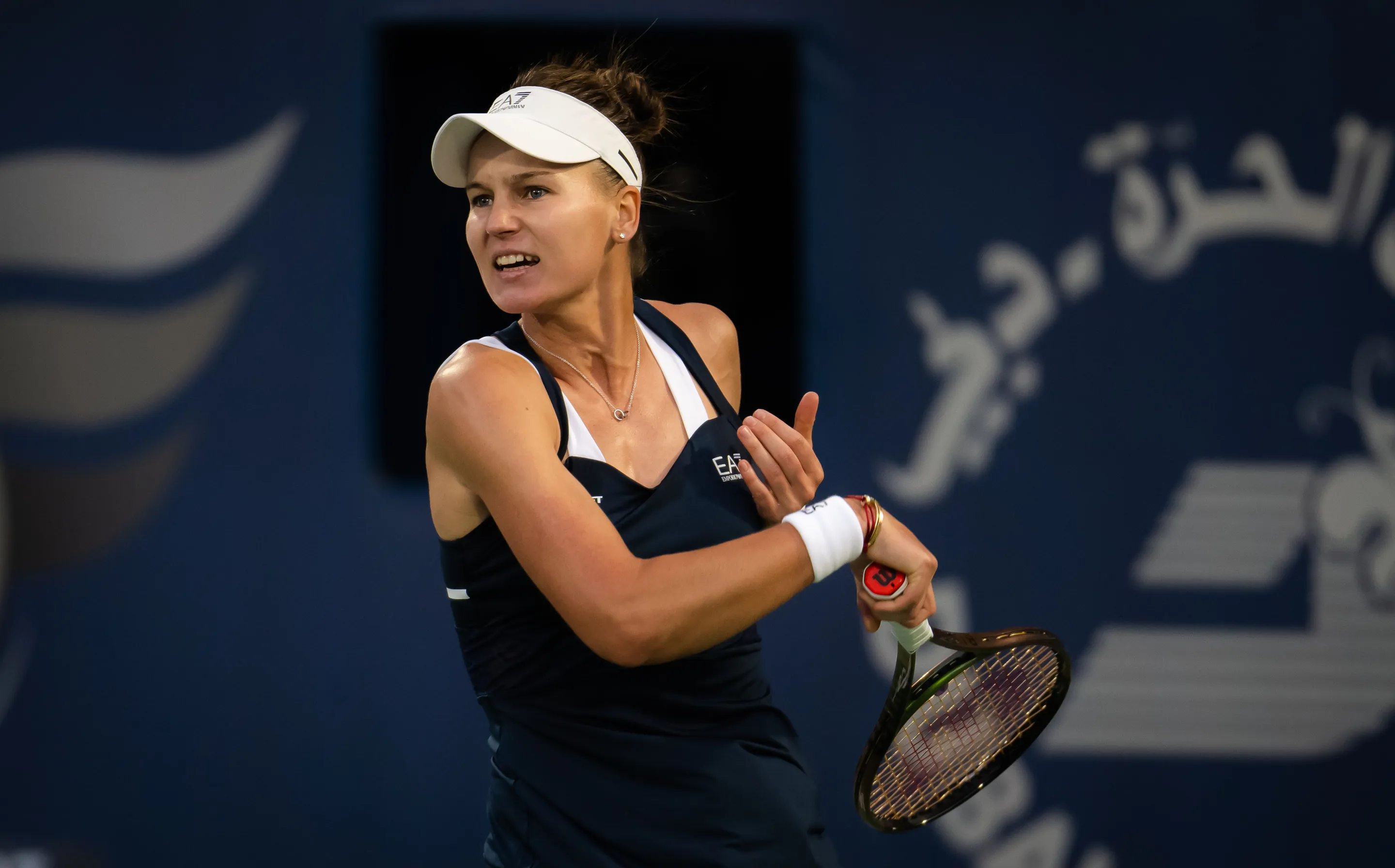 Русские сезоны в Париже: Теннисистка Кудерметова победила Бадосу в третьем круге "Ролан Гаррос"