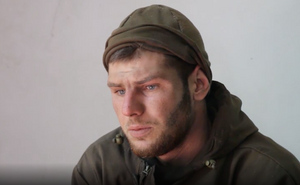 "Кидают на мясо": Пленный боец ВСУ не смог сдержать слёзы, говоря о предательстве командиров