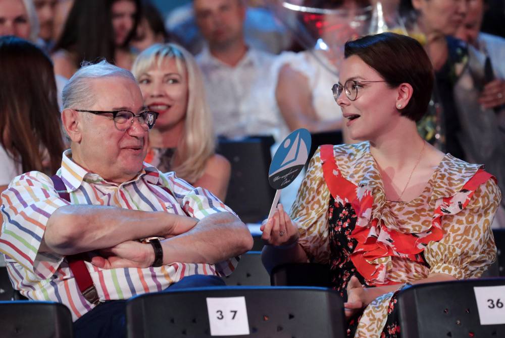 76-летний Евгений Петросян может снова стать отцом