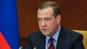 Медведев увидел в клятвах Дуды подготовку Польши к аннексии части Украины