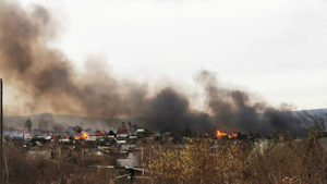Более 20 домов и школа загорелись в двух населённых пунктах Иркутской области