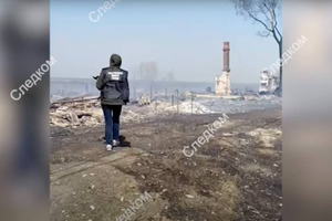 Осталось только пепелище: В одном из сгоревших в Кемеровской области домов нашли тела трёх человек