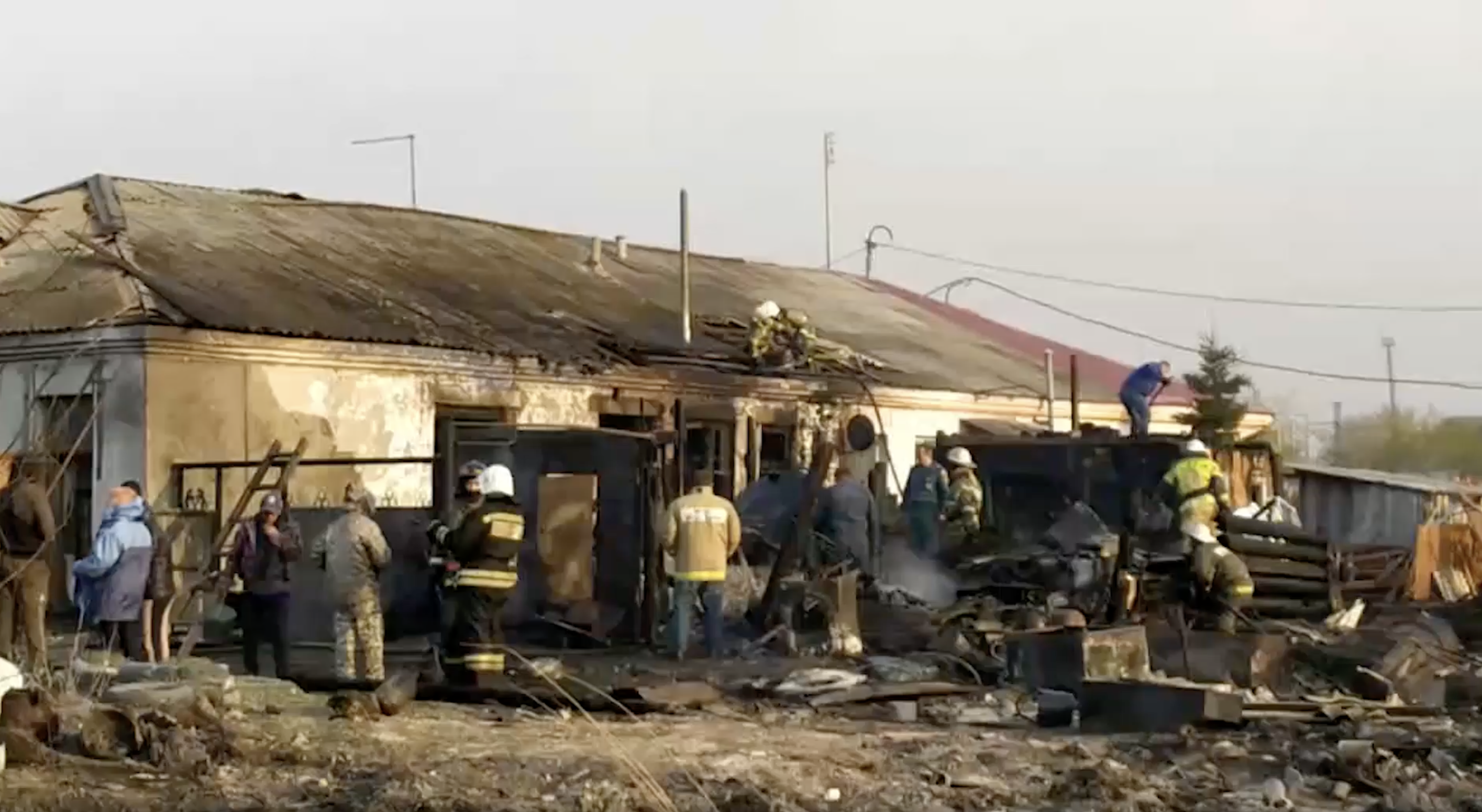 Более 200 жилых домов сгорели в Омской области