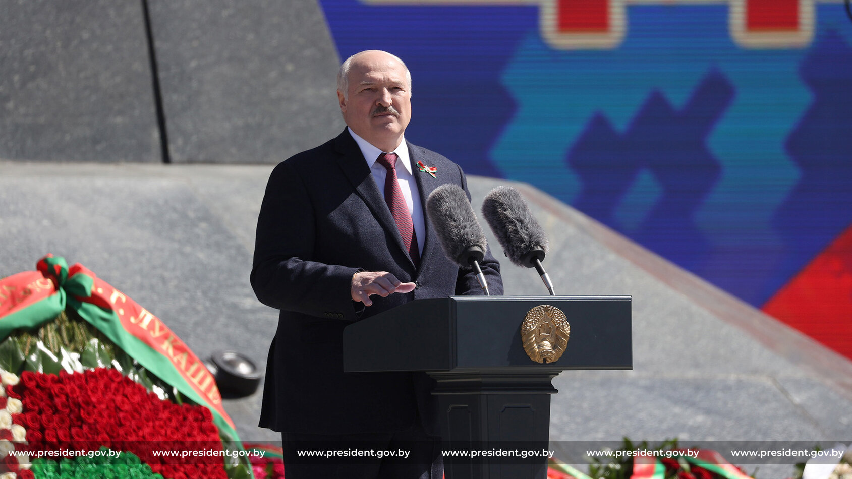 Лукашенко пообещал "обломать рога" Польше в случае агрессивных действий против Белоруссии