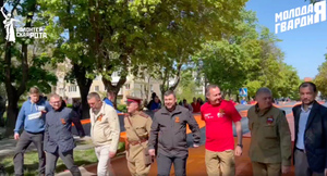 МГЕР и "Волонтёрская рота" растянули в ДНР самую большую георгиевскую ленту в мире