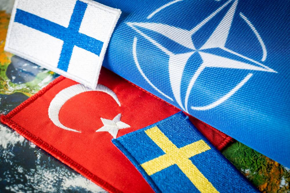 НАТО попытается уговорить Турцию одобрить вступление Финляндии и Швеции в альянс