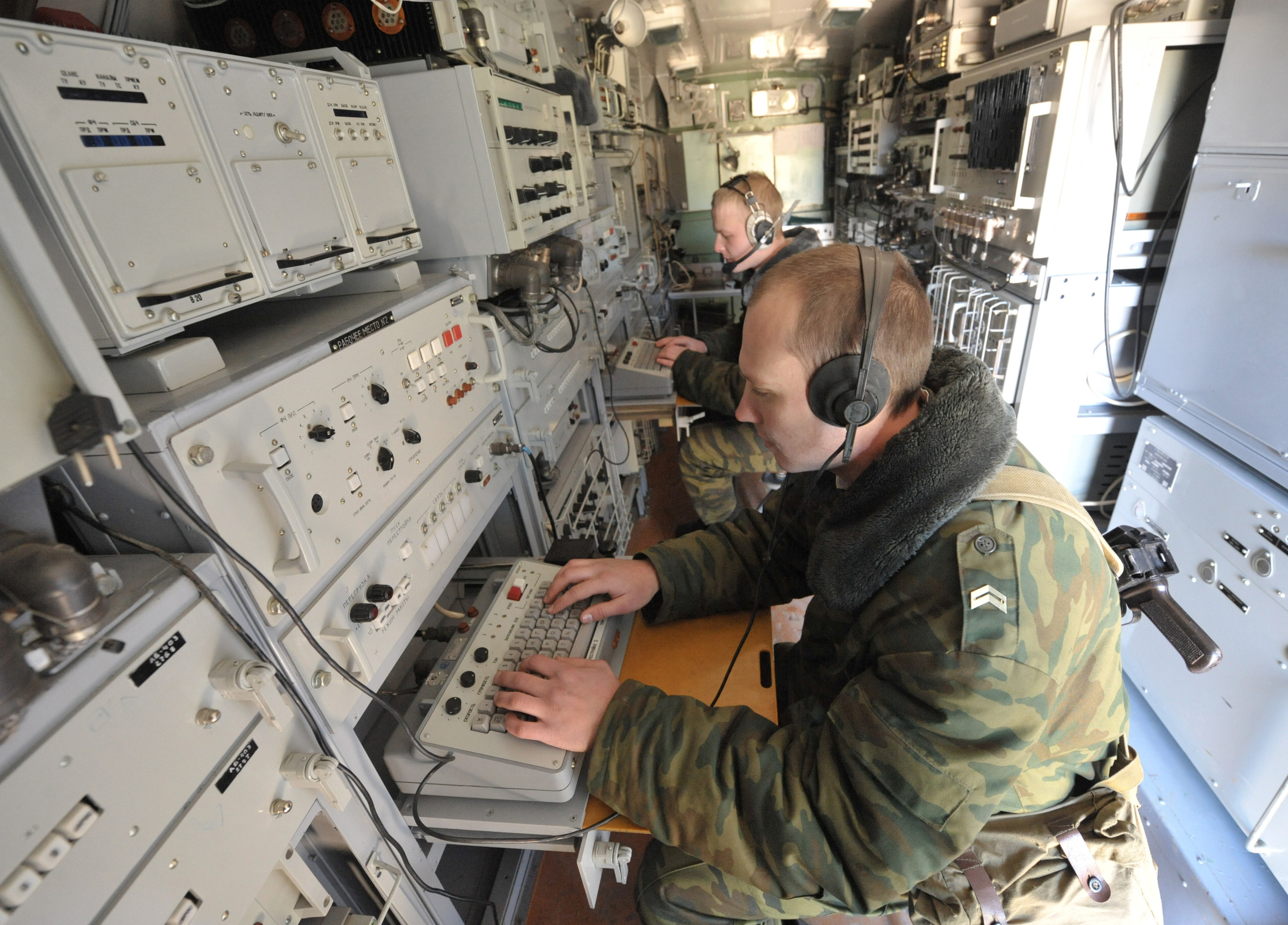 Военнослужащие бригады связи. Фото © ТАСС / Станислав Красильников