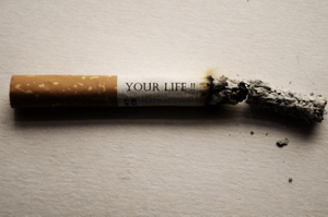 В Канаде захотели печатать предупреждение о вреде здоровью на каждой сигарете
