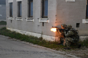 Украинские силовики планируют использовать жителей Соледара в качестве живого щита