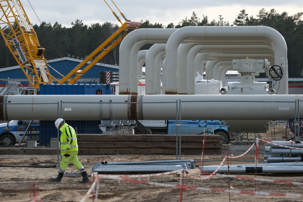 В Бундестаге призвали отменить санкции против России для решения проблемы с поставками газа