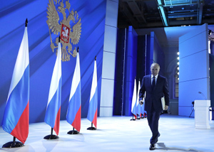 "Власть играет белыми": Россияне сплотились вокруг президента после начала "Операции Z"