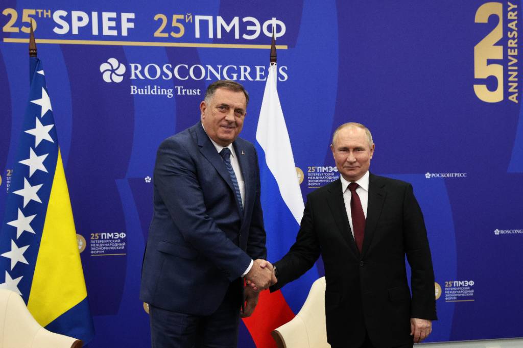 Путин: Отношения с Боснией и Герцеговиной продолжаются и будут развиваться