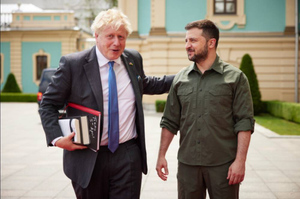 Лишь бы сфотографироваться: Британцы возмутились внезапной поездкой Джонсона на Украину