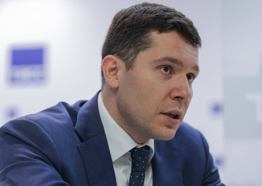 Алиханов назвал незаконным запрет Литвы по транзиту грузов в Калининград