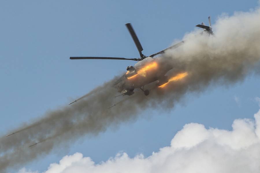 <p>Пуск ракет с вертолёта Ми-28НМ. Фото © ТАСС \ Гавриил Григоров</p>