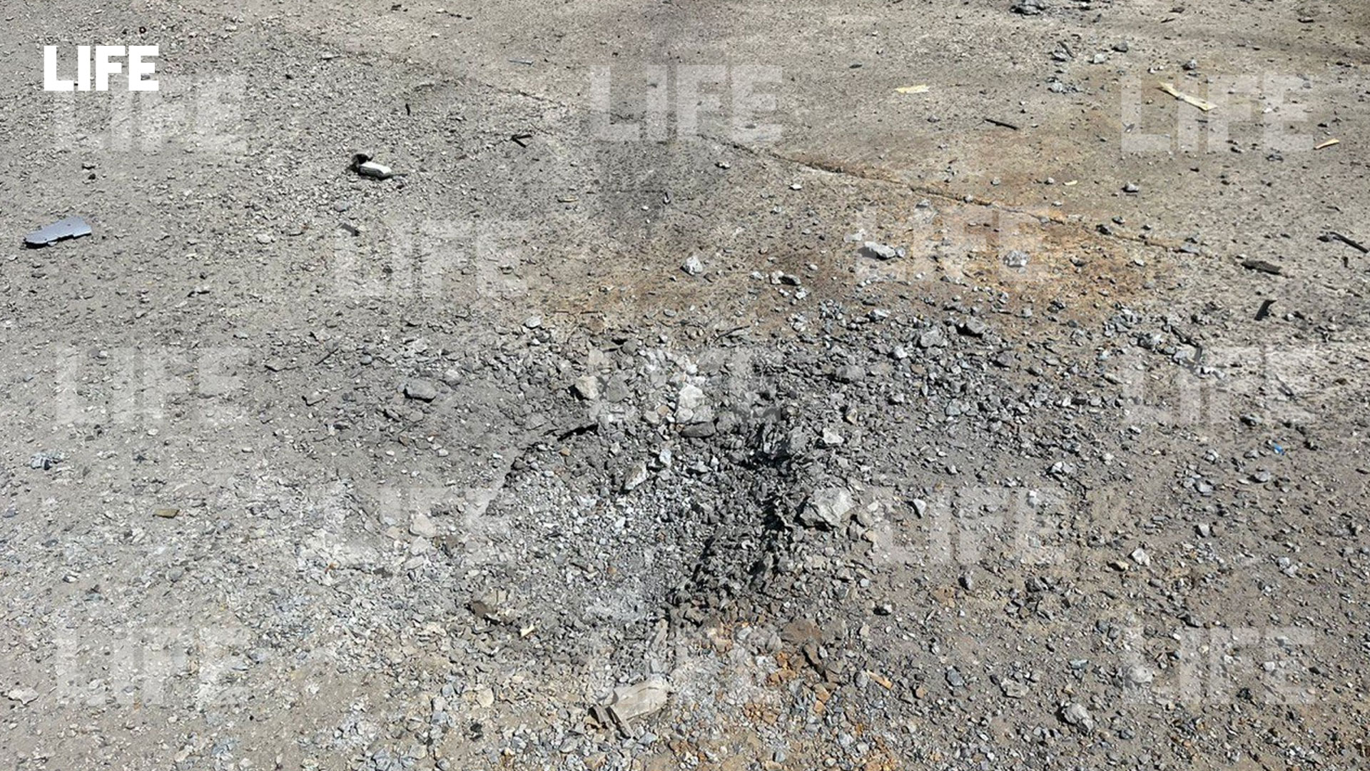 В Ростовской области загорелся НПЗ, на месте нашли беспилотник. Фото © LIFE