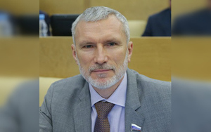 Может, наконец, Украина, как и полагается, будет после такого признана террористическим государством. Со всеми вытекающими отсюда последствиями: блокированием всяких финансовых связей и отслеживанием всех остальных.