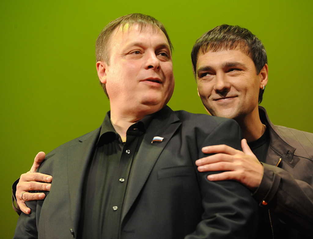 Бизнесмен Андрей Разин и певец Юрий Шатунов (слева направо). Октябрь 2009 года. Фото © ТАСС / Алексей Филиппов