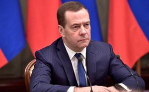 Медведев: Молдавия сможет быстрее стать членом ЕС через создание "новой Великой Румынии"