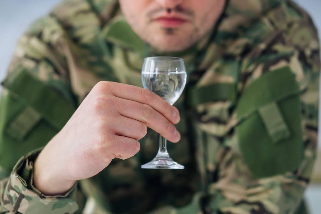 Украинские военные спиваются из-за успехов России