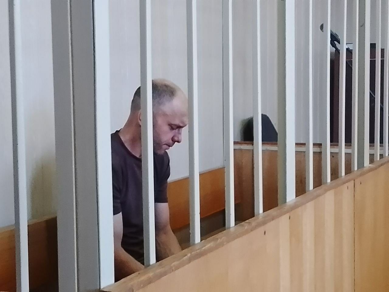 Суд в Петербурге арестовал мужчину, ранившего петардой 60-летнюю прохожую