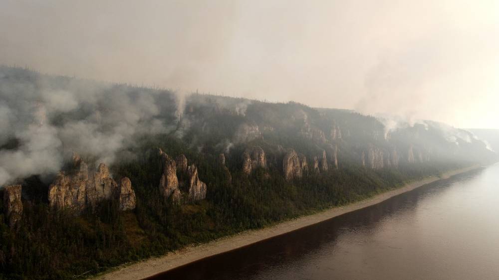 34 новых лесных пожара за сутки: В Якутии введён режим ЧС