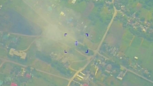 "Огонь на поражение": Бойцов ВСУ и наёмников засняли на видео с дрона во время обстрела своих же