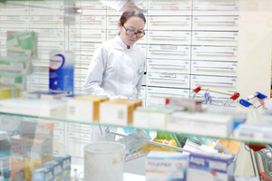 Нет задачи "втюхать": Фармацевт развеяла главный миф о работе аптек