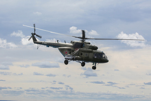 Вертолёт Ми-8 совершил жёсткую посадку в Якутии