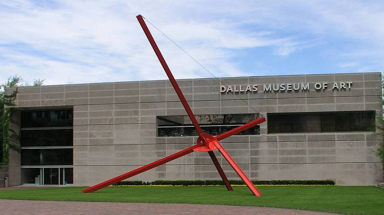 Американец устроил погром на $5 миллионов в музее Техаса 